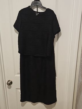 Black Textured Midi Dress Two-Piece Set